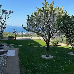 Terra Magica Deluxe Or With Private Parking, Terrace And Sea View Rijeka